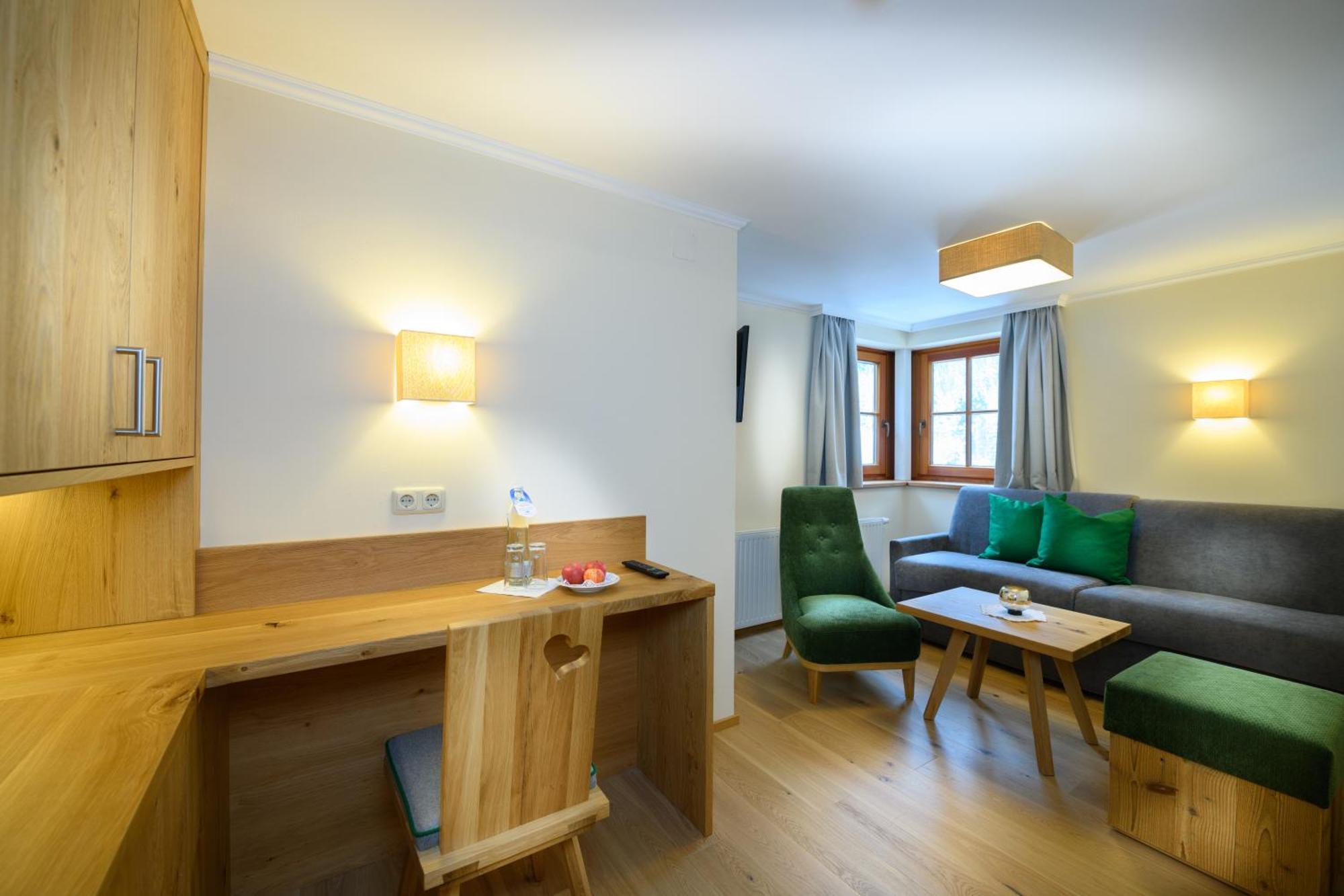 Gut Berg Naturhotel Sankt Johann im Pongau Phòng bức ảnh