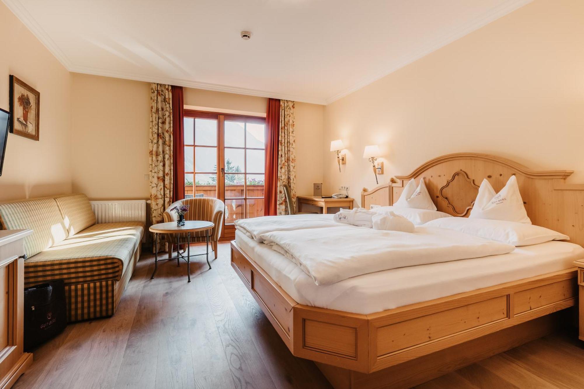 Gut Berg Naturhotel Sankt Johann im Pongau Phòng bức ảnh