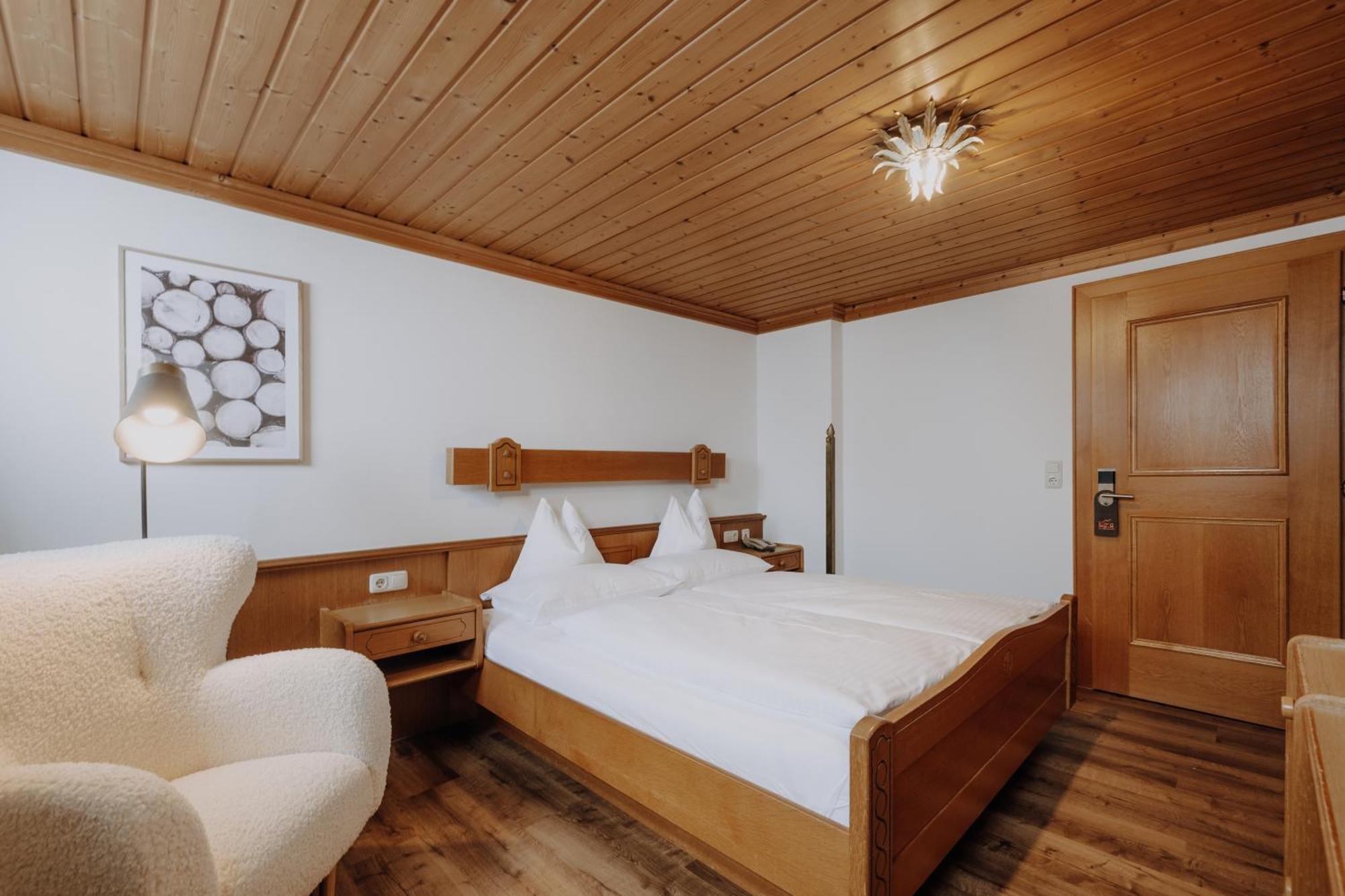 Gut Berg Naturhotel Sankt Johann im Pongau Phòng bức ảnh